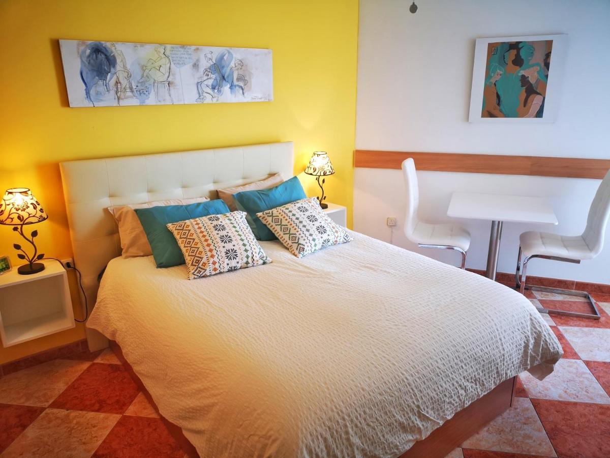 Studio Beso Del Mar Appartement Nerja Buitenkant foto